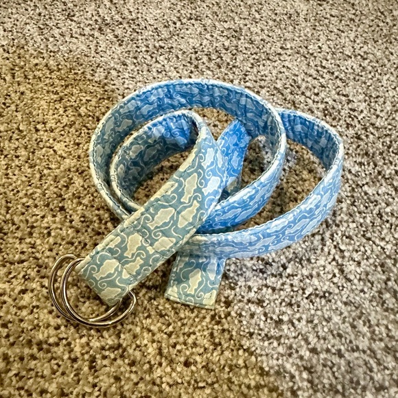 VINEYARD VINES Women’s L 32” Max Adjustable Blue Fish D Ring Fabric Belt Preppy - Picture 2 of 5